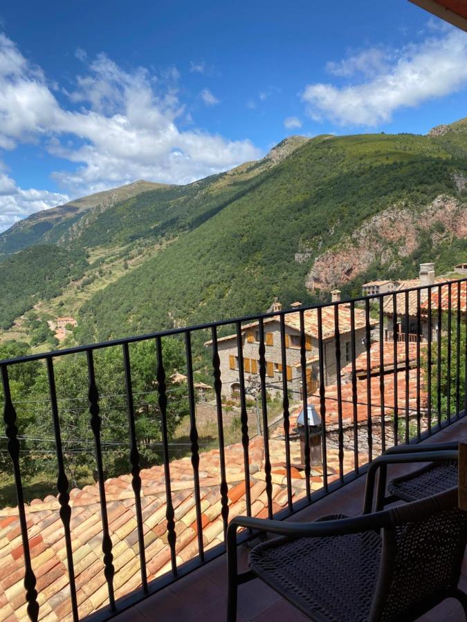 Hostal Alt Llobregat Castellar De N'Hug Exteriér fotografie