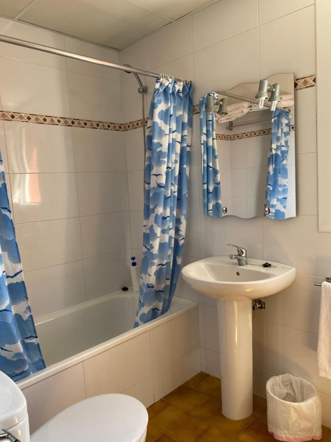 Hostal Alt Llobregat Castellar De N'Hug Exteriér fotografie